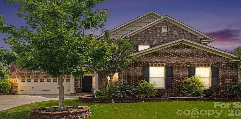8455 Rosemary Way, Harrisburg, NC 28075